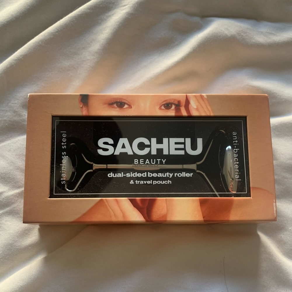 Sacheu Stainless Steel Face Roller